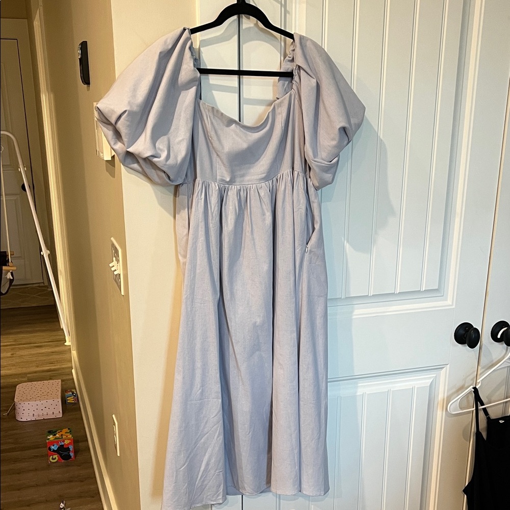 Light blue puff sleeve midi dress
